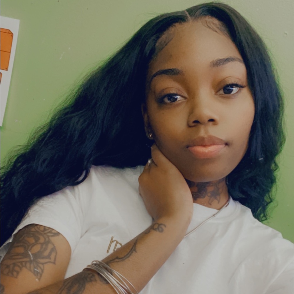 Meet your Posher, Michelle